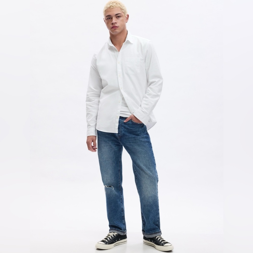 Old Navy White  Classic Oxford Shirt in Standard Fit Sz S NWT